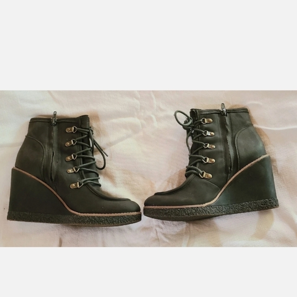 Zodiac Black Lace-Up Wedge Boots